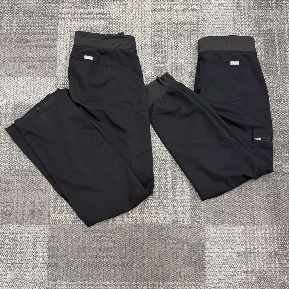 Figs Kade (med tall) and Zamora (medium) black Scrub Pants Womens lot of 2